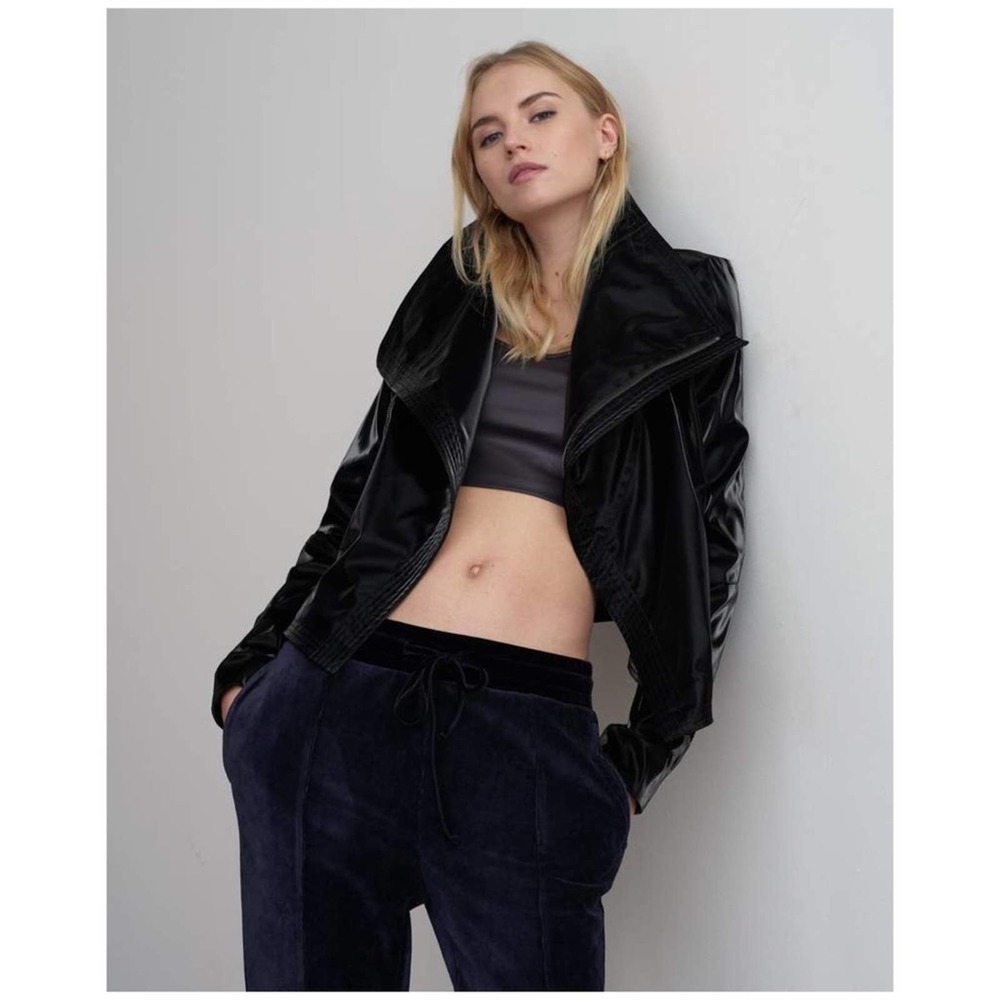 NWOT Nylora Ormond Jacket Black Sheen Small